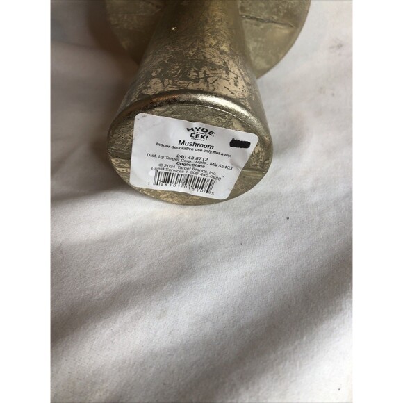 Target Hyde & EEk  8" GOLD Foil Plastic Mushroom 🍄 CUTE!! NWT - Picture 4 of 5